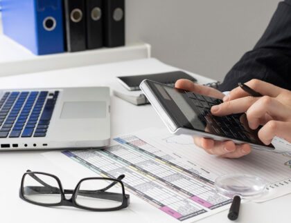 Benefits of Outsourcing Client Payroll Services for Accountants and Bookkeepers